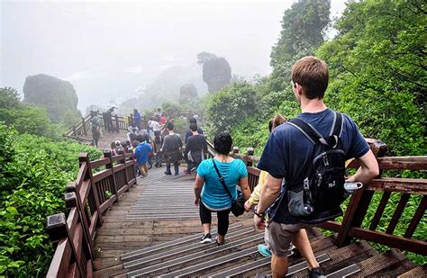  Hiking Korea: Adventure, Culture, and the Soul of the Mountains - Unveiling the Spirit of Korea Through Rugged Trails