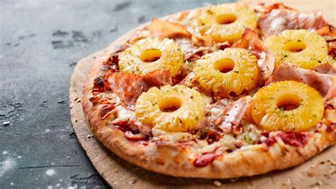 How to Make Your Website Sticky: Why Pineapple on Pizza is a Controversial Topic